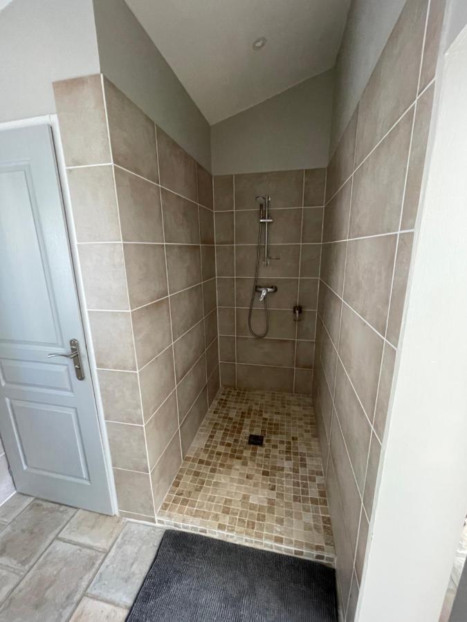 Gite La Maison Dans L'Olivette Oraison Bagian luar foto